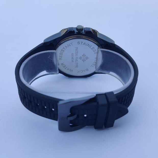 Men’s Square Quartz Watch – Precision Analog Timepiece (1 Pc)