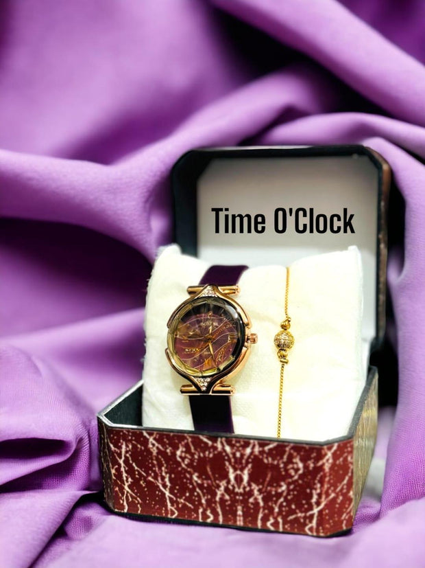 Chic Women’s Leather Watch