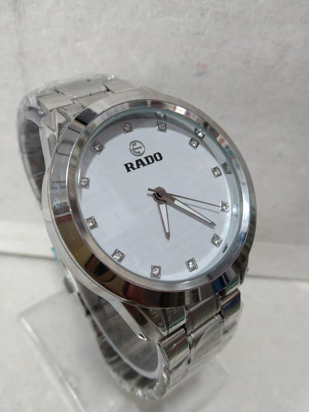 Stylish Men’s Formal Timepiece