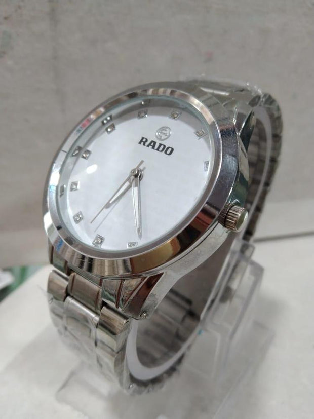 Stylish Men’s Formal Timepiece