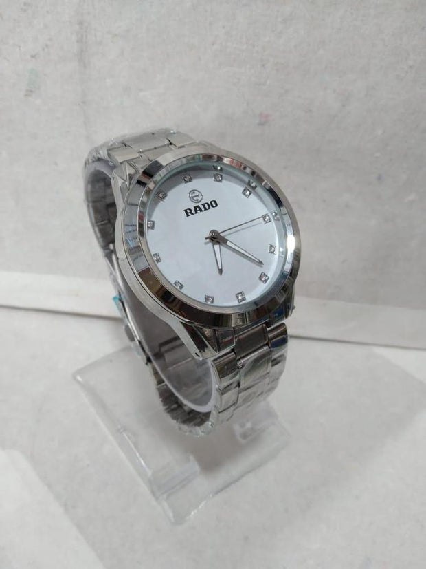 Stylish Men’s Formal Timepiece